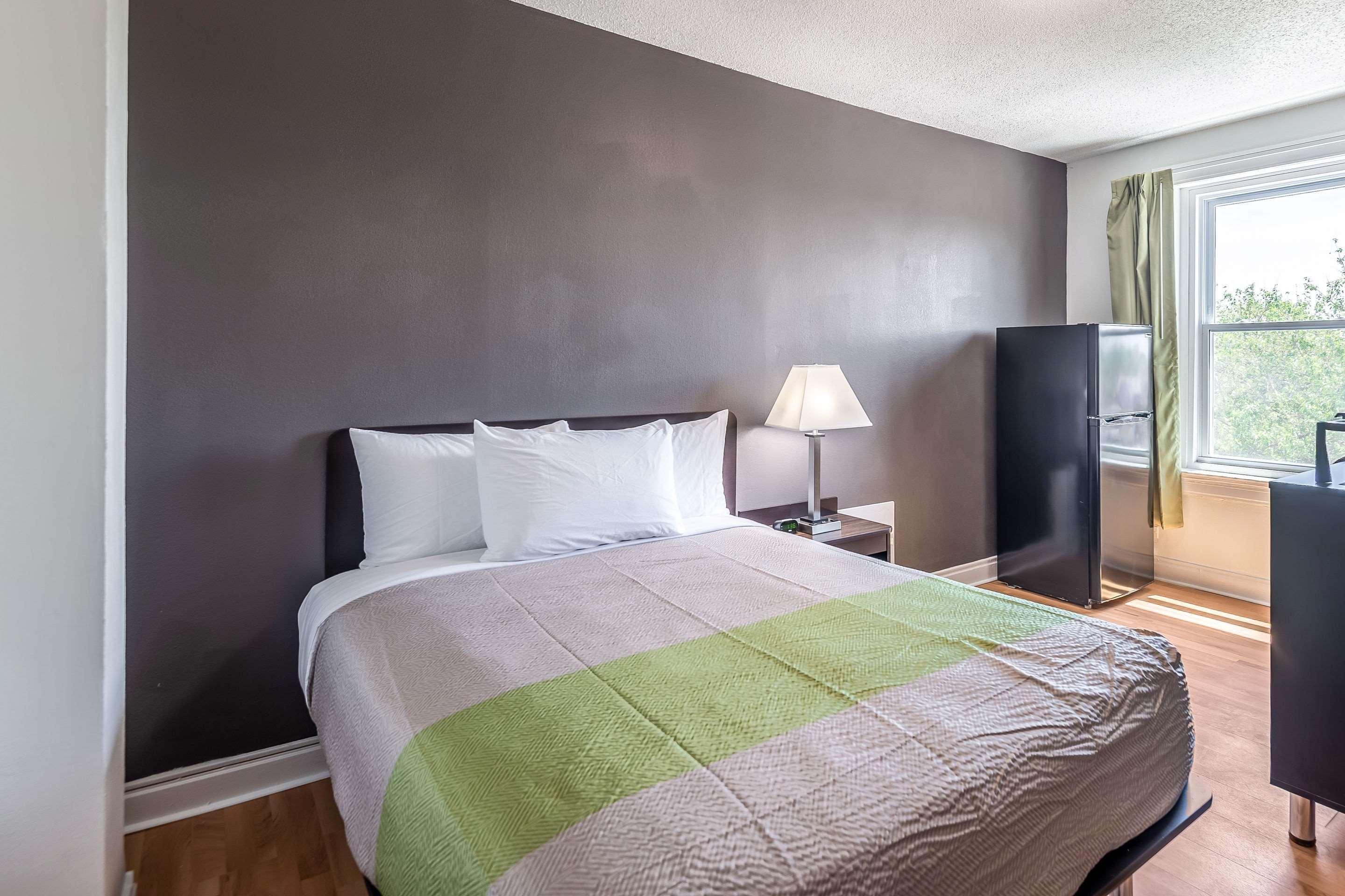 Quality Inn & Suites Kansas City Downtown Экстерьер фото